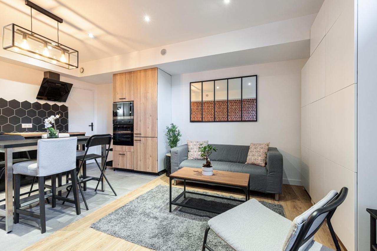Le Loft Magnan - Ac- Pres Mer - Wifi - Parking - Confort Et Moderne - Supermarches Et Tram Proches Nizza Esterno foto